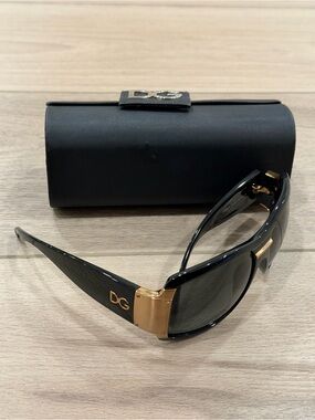 DOLCE GABBANA 6013 Sunglasses, Black Gold With Logo Made In Italy